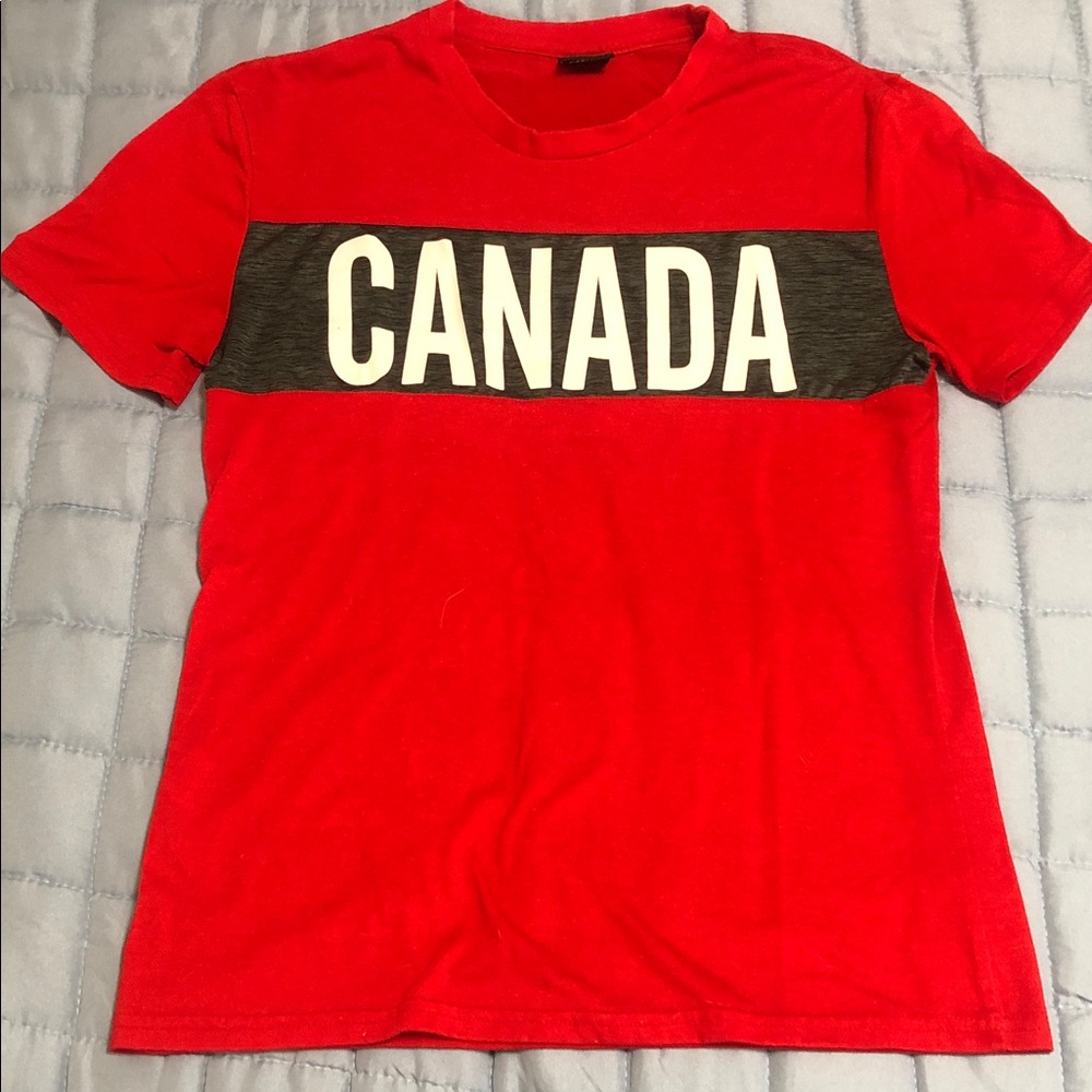Red Canada Graphic T-Shirt